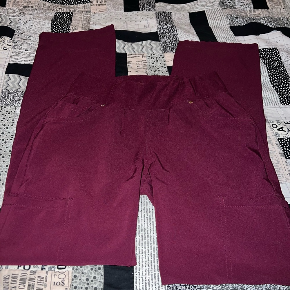 Maroon Grey’s Anatomy Scrub Pants XS